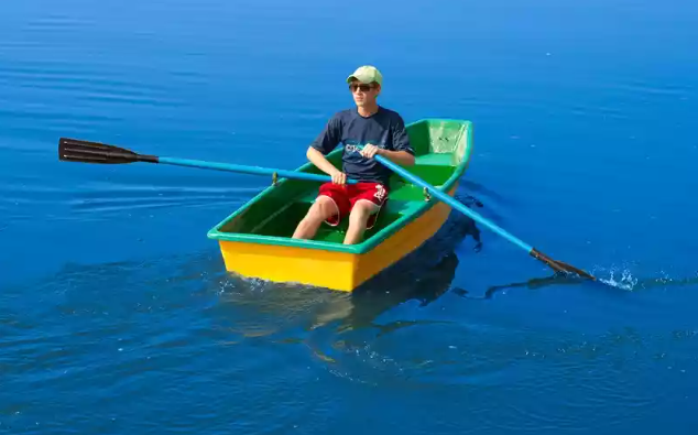 Стеклопластиковая лодка Малютка в Владимире