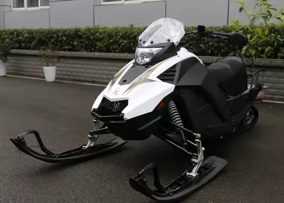 Снегоход ULAR 220 в Владимире