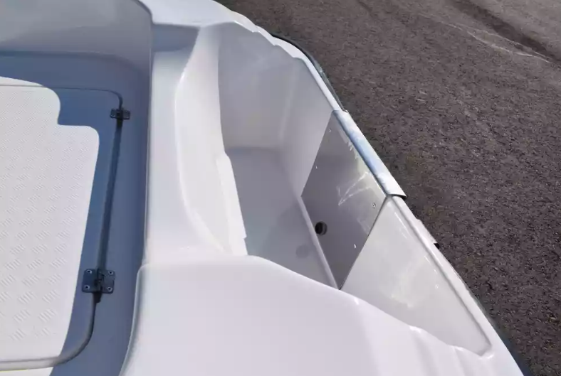 Стеклопластиковая лодка Пингвин (тримаран) в Владимире