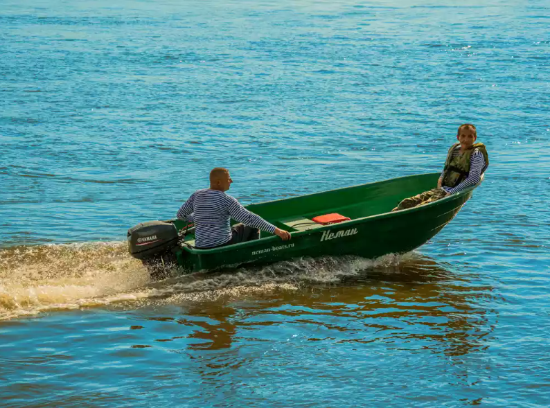 Стеклопластиковая лодка Neman-340 (тримаран) в Владимире