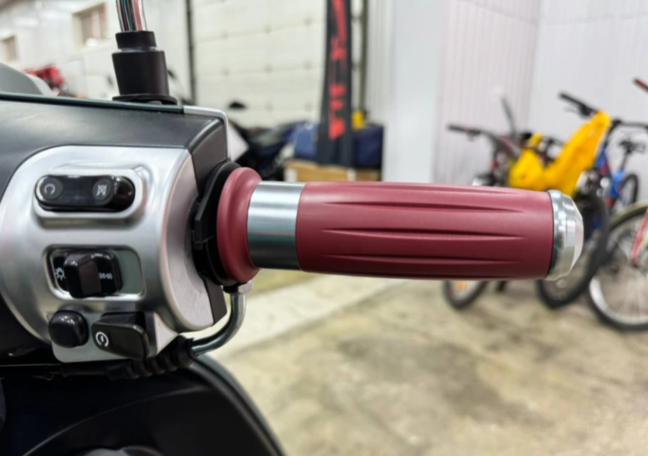 Скутер PROMAX Miami 240 (49) в Владимире