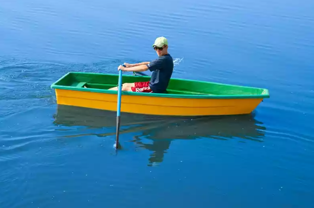 Стеклопластиковая лодка Малютка в Владимире