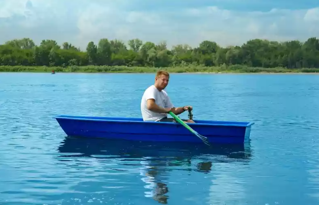 Стеклопластиковая лодка Малютка в Владимире