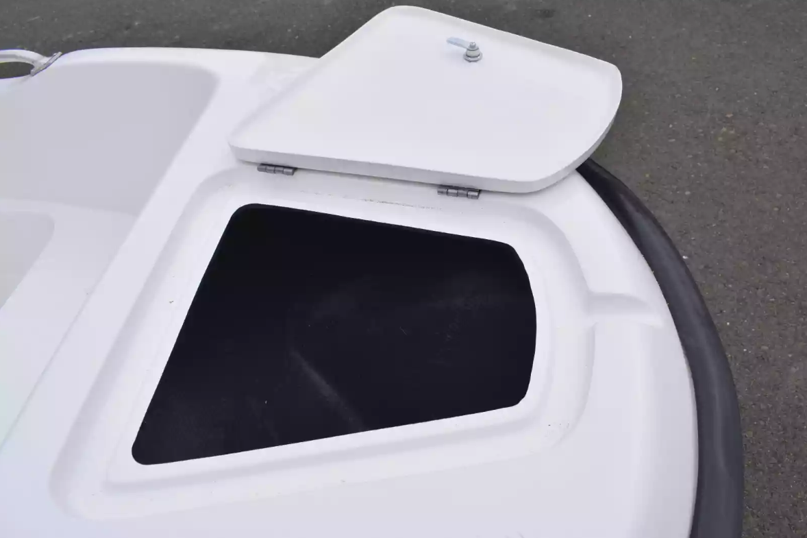 Стеклопластиковая лодка Пингвин New (тримаран) в Владимире