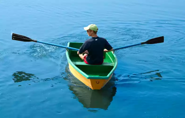 Стеклопластиковая лодка Малютка в Владимире