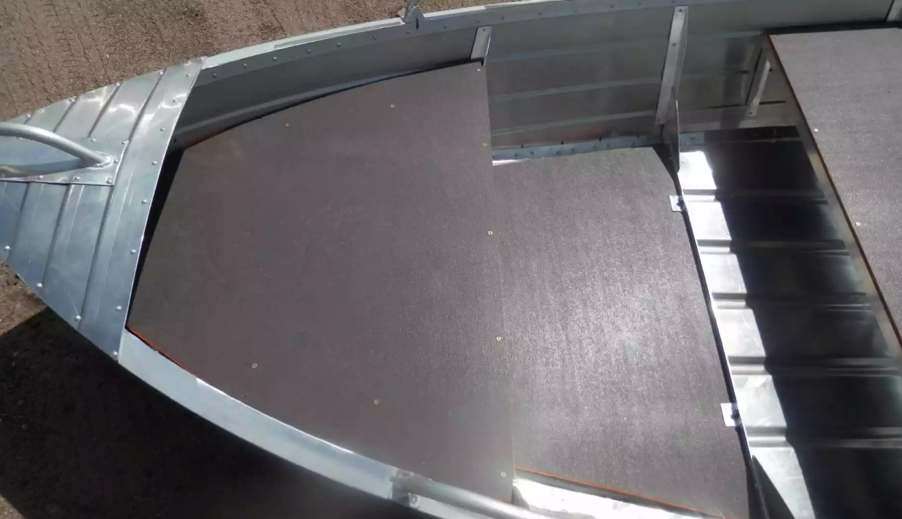 Алюминиевая лодка Вятка-Профи 32 в Владимире