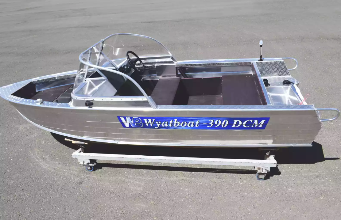 Алюминиевая лодка Wyatboat-390 DCM в Владимире