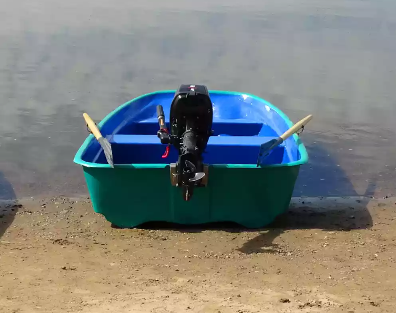 Стеклопластиковая лодка Старт (тримаран) в Владимире