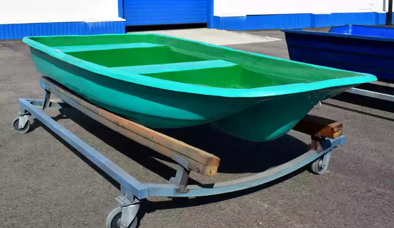 Стеклопластиковая лодка Старт (тримаран) в Владимире