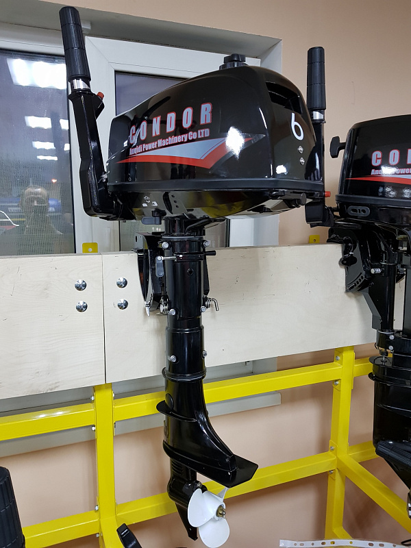 Лодочный мотор Condor F6HS с баком 12 л. в Владимире