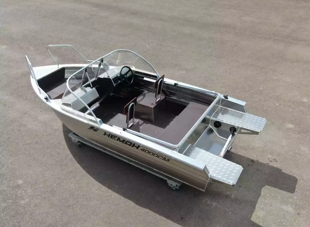Алюминиевая лодка  Неман-400 DCM NEW в Владимире