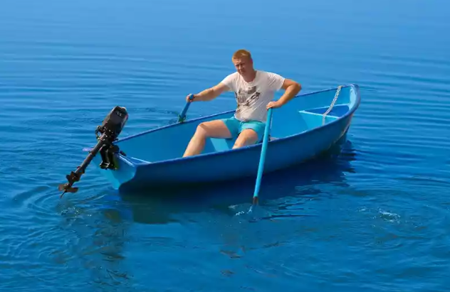 Стеклопластиковая лодка Омуль в Владимире