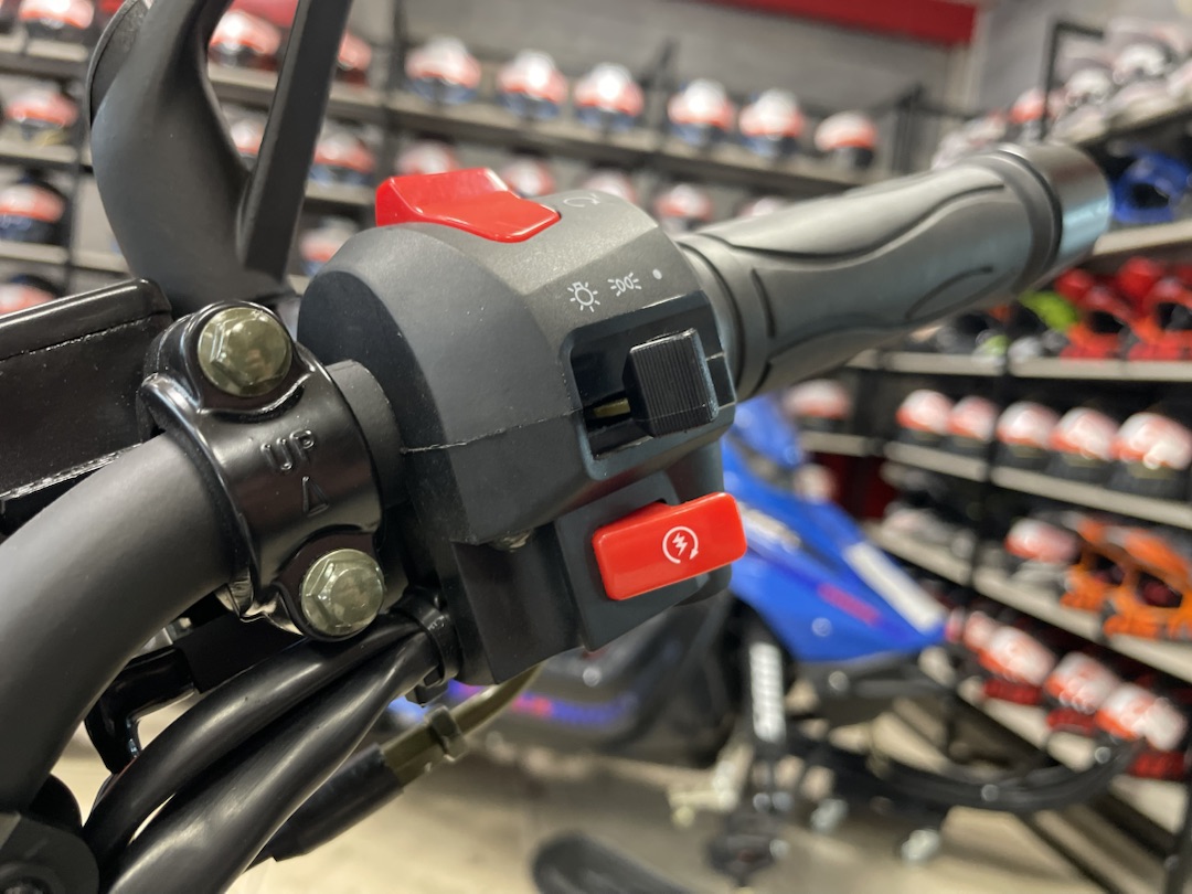 Мопед PROMAX CB150R (49) в Владимире