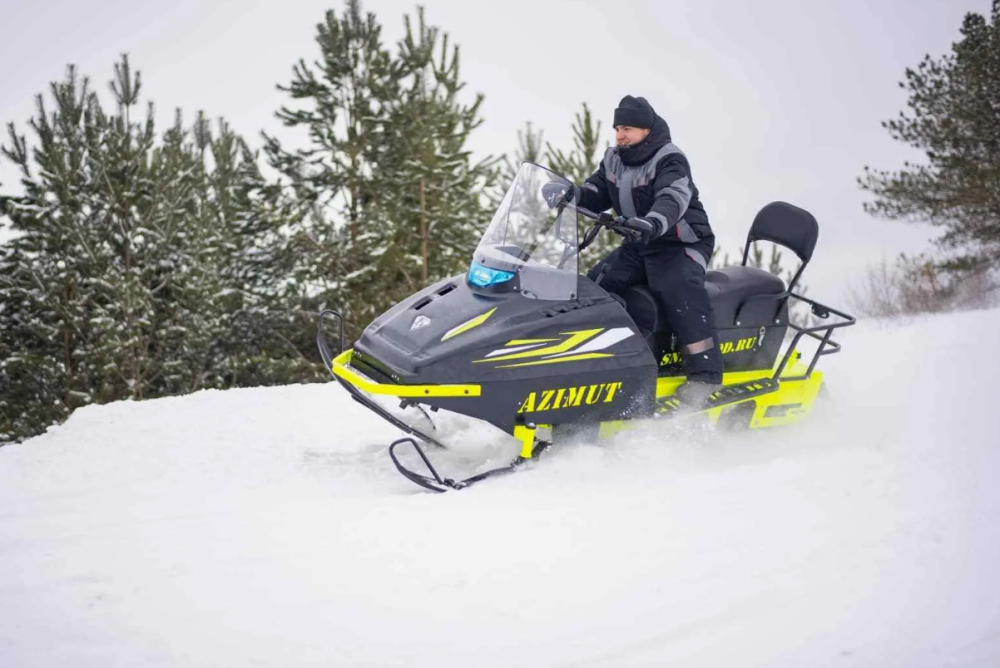 Миниснегоход Бурлак Азимут 24 л.с. , эл.запуск, реверс, тормоз гидравл, капот черный в Владимире