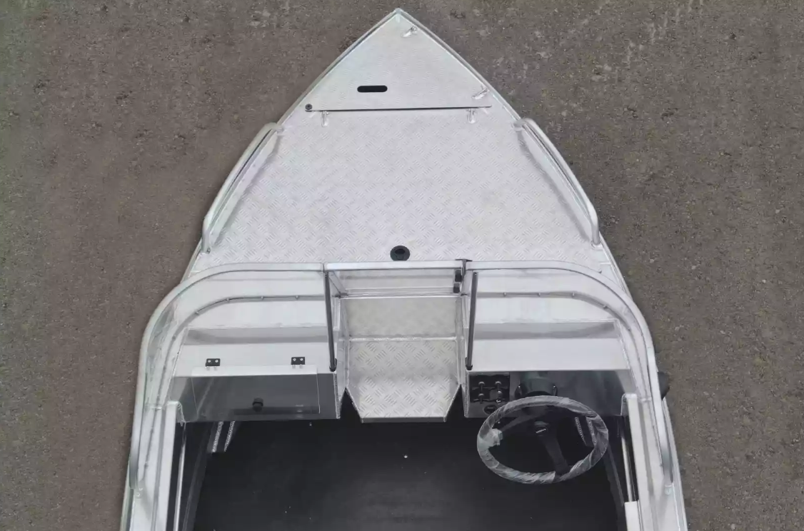 Алюминиевая лодка  Neman-400 PRO в Владимире