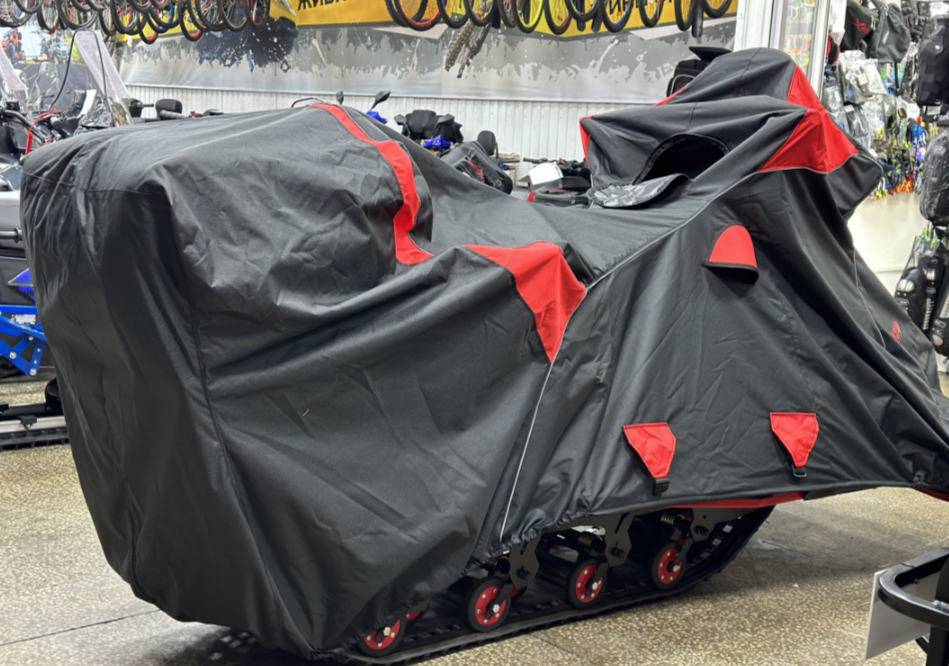 Чехол транспорт. снегохода IKUDZO HUNTER черно-красный Оксфорд ПРЕМИУМ качества с лого IKUDZO в Владимире