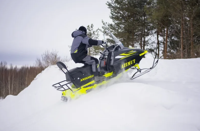 Миниснегоход Бурлак Азимут 20 л.с.  Б/У в Владимире