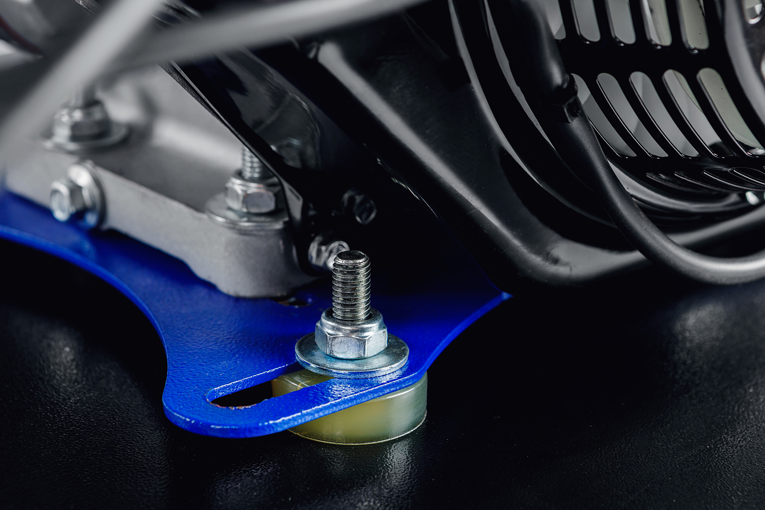 МОТОБУКСИРОВЩИК IKUDZO LONG 2.0 1700/500 EKR19 в Владимире