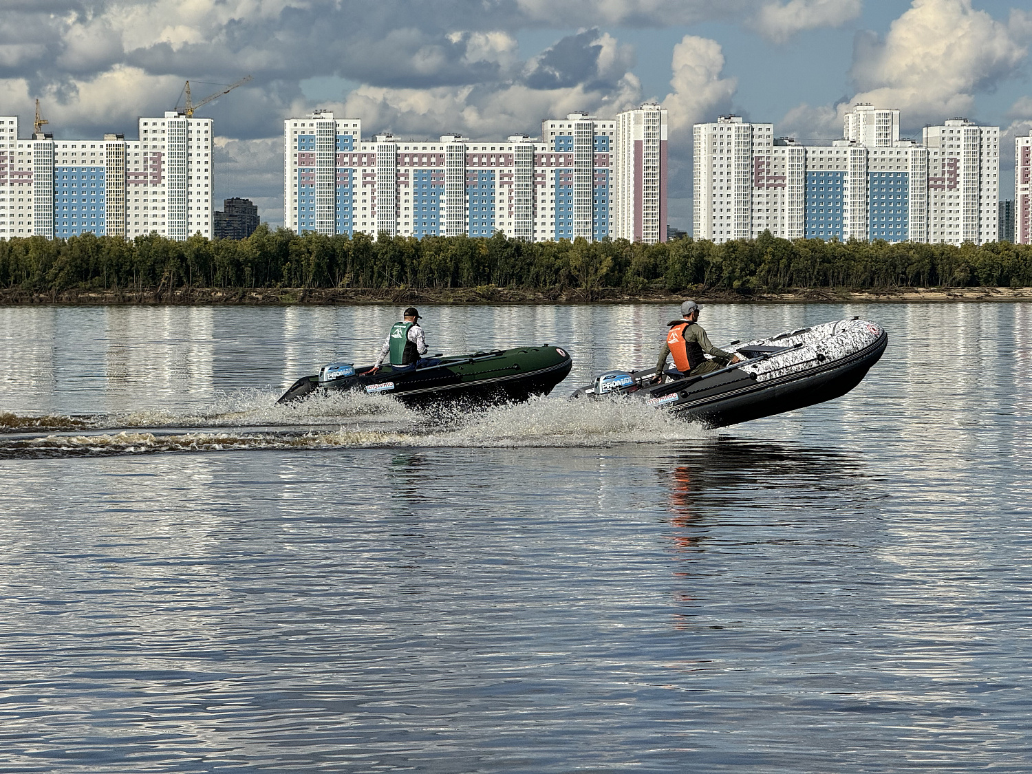 Лодка MISHIMO BIG FLOOR 440 в Владимире