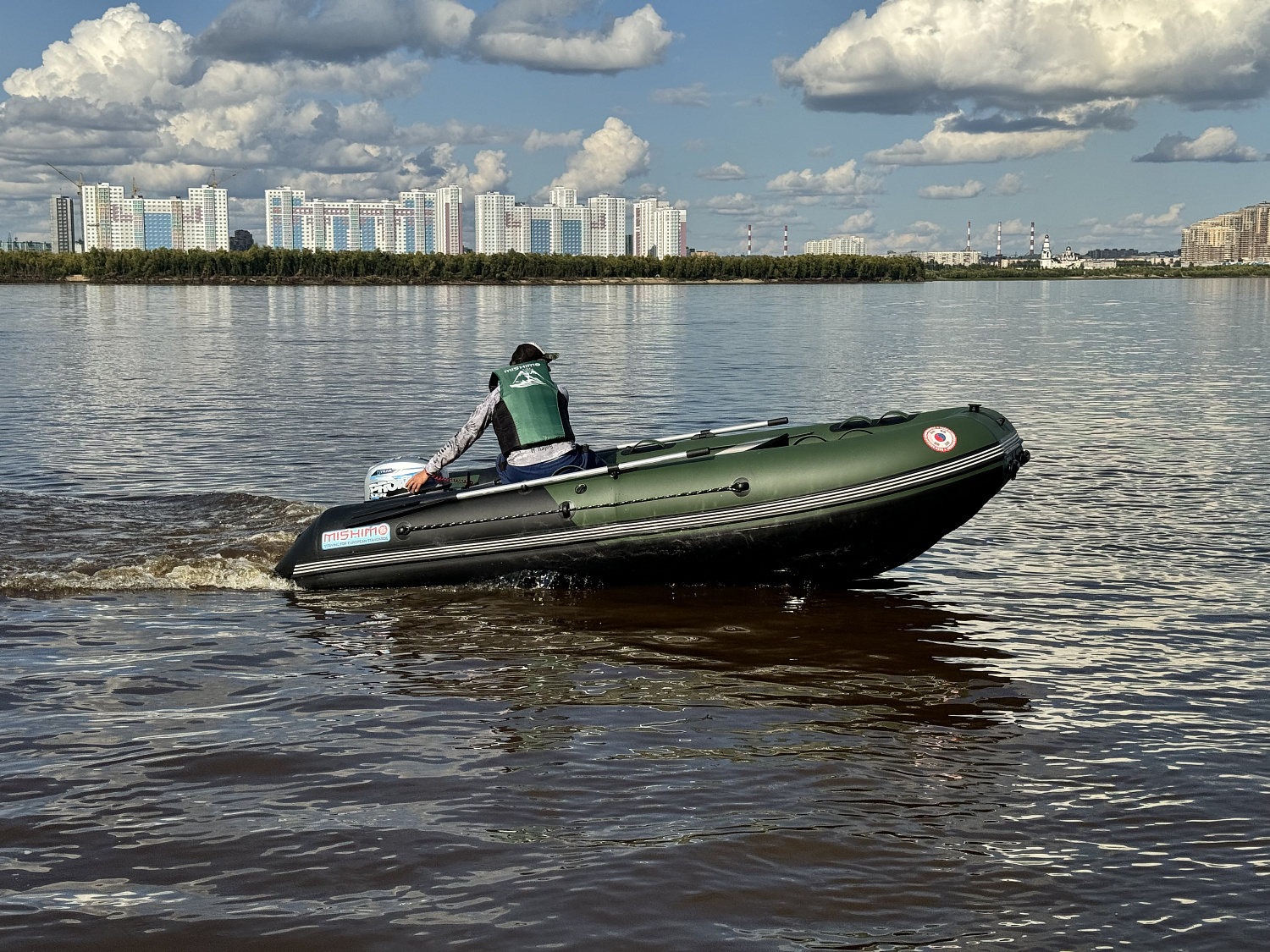 Лодка MISHIMO BIG FLOOR 400 в Владимире