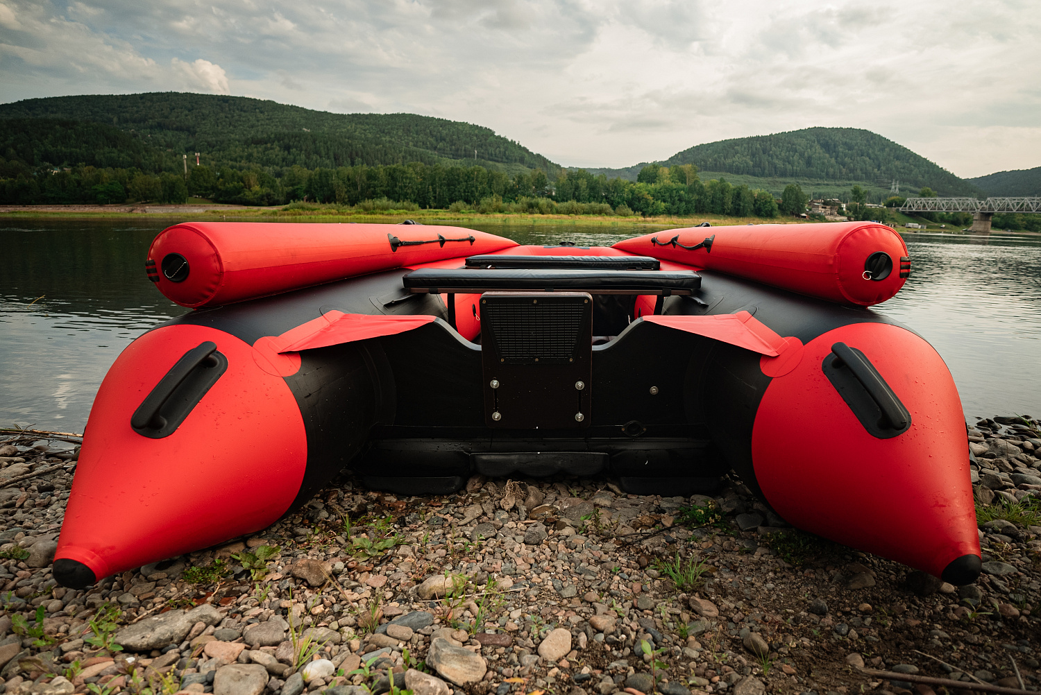 Лодка MISHIMO RIVER FJET PRO 430  под водомет в Владимире