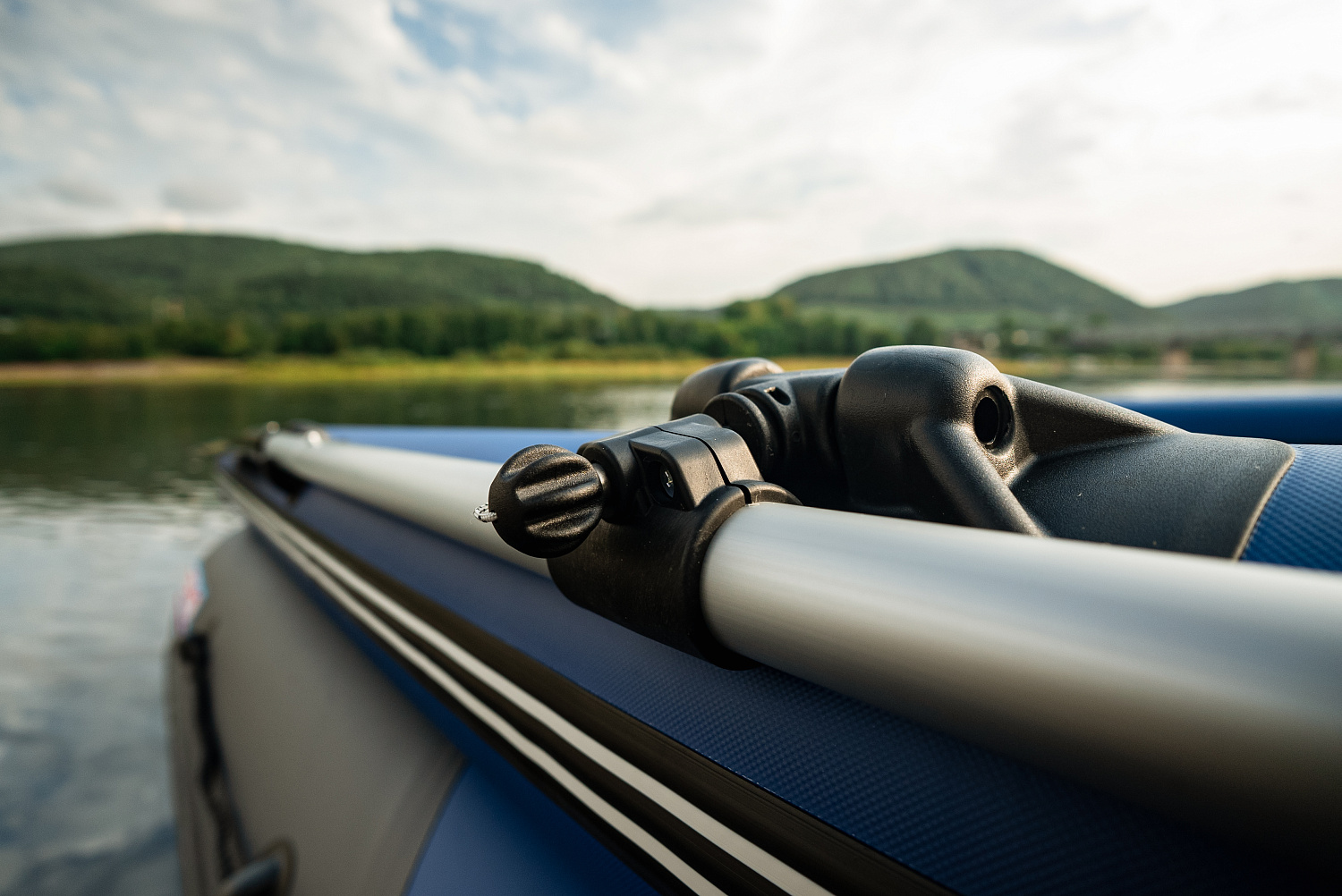 Лодка MISHIMO RIVER FJET PRO 430  под водомет в Владимире