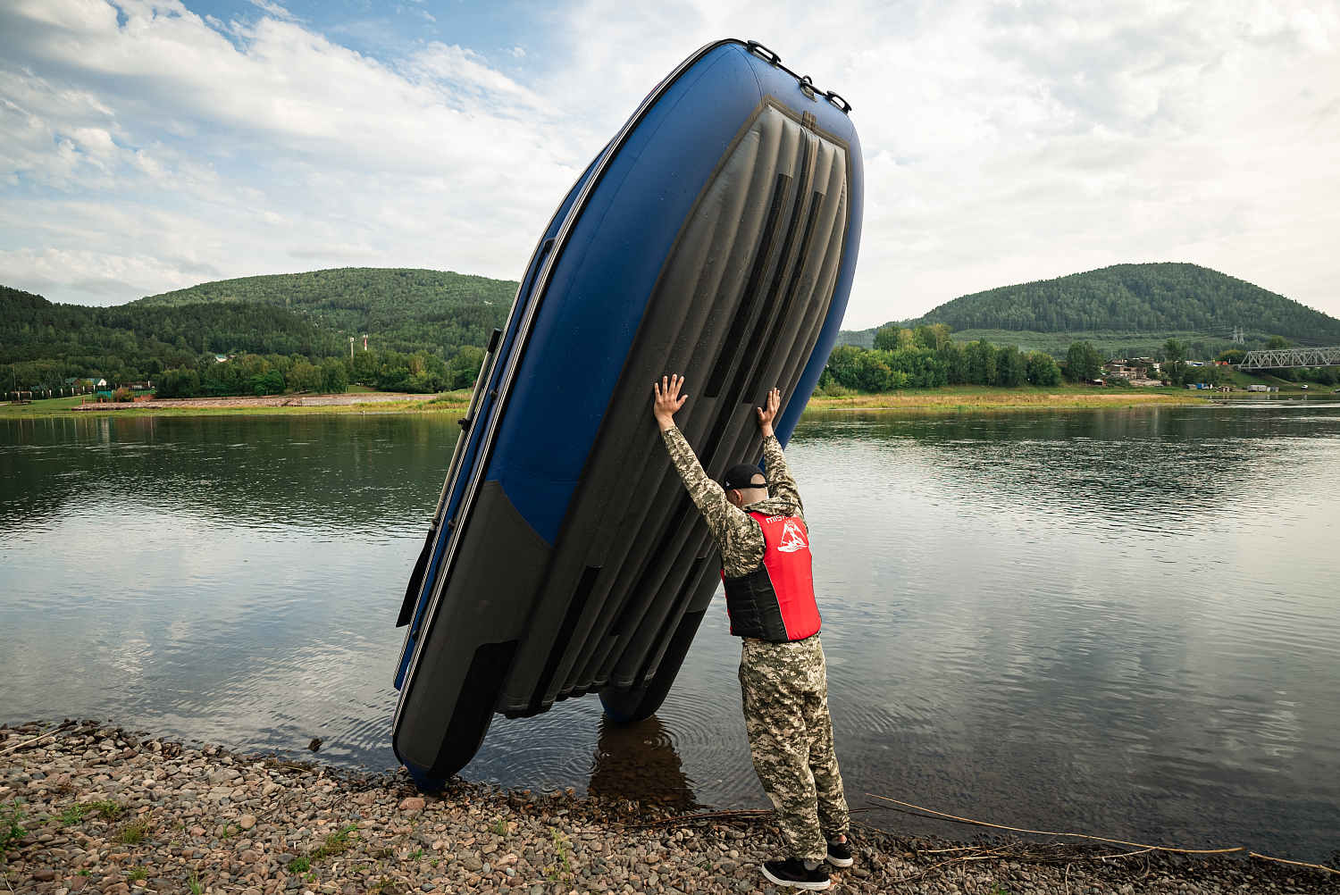 Лодка MISHIMO RIVER FJET PRO 430  под водомет в Владимире